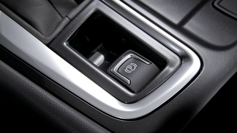 2022 Chevrolet Equinox Photography: Auto Parking Brake