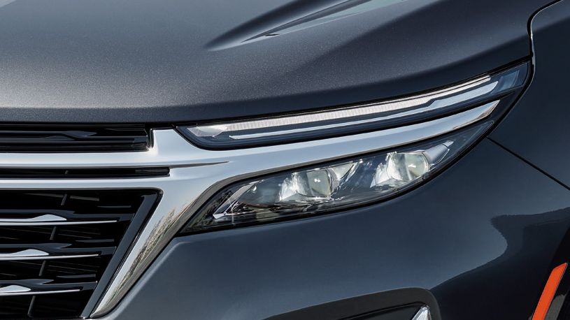 2022 Chevrolet Equinox: Exterior Headlamps